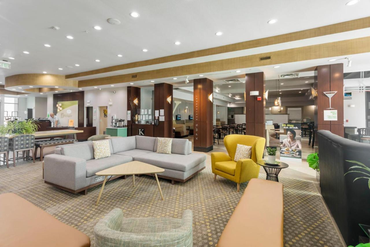 Holiday Inn Hotel & Suites Waco Northwest By Ihg Bellmead Exterior photo