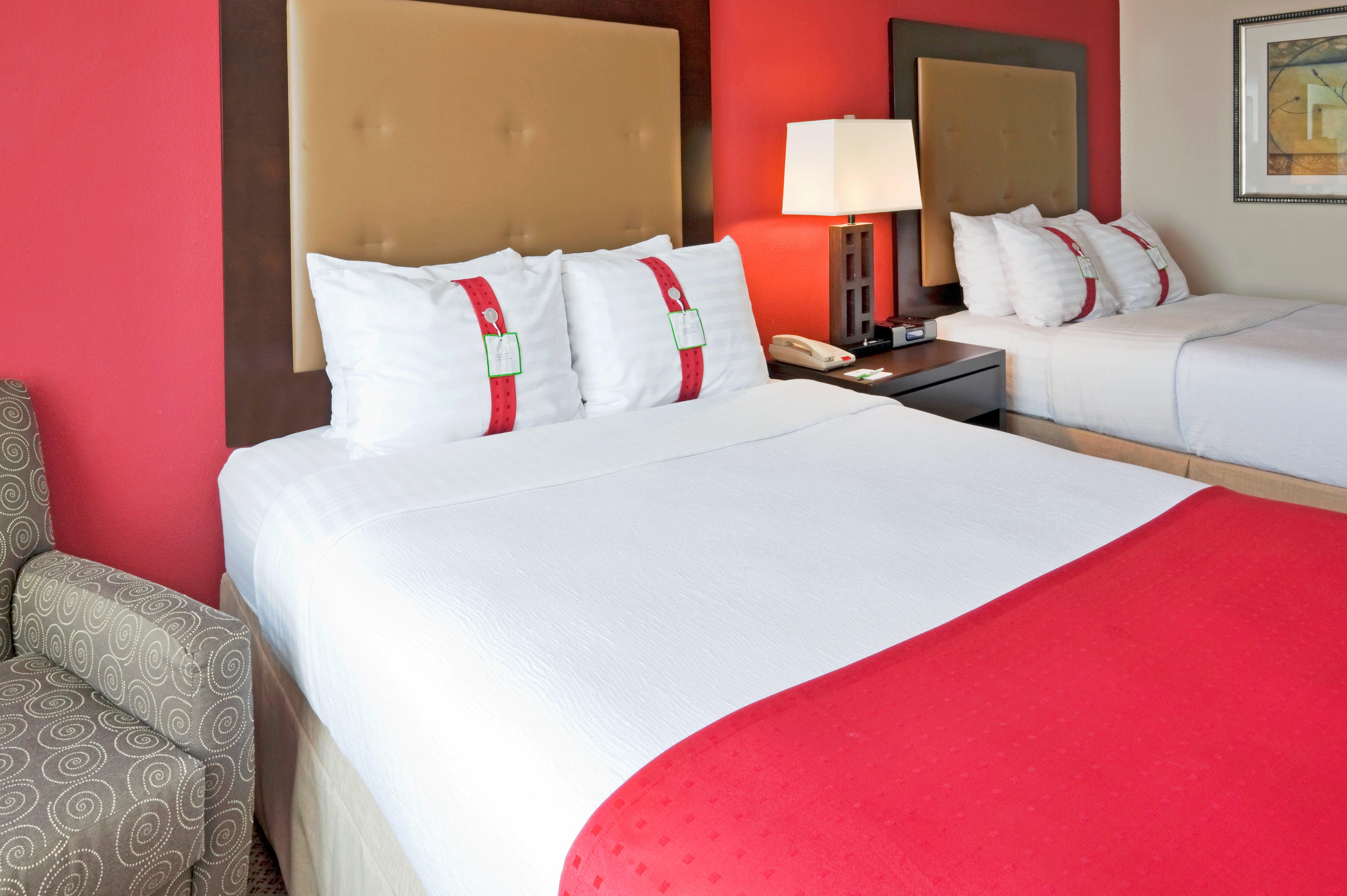 Holiday Inn Hotel & Suites Waco Northwest By Ihg Bellmead Exterior photo