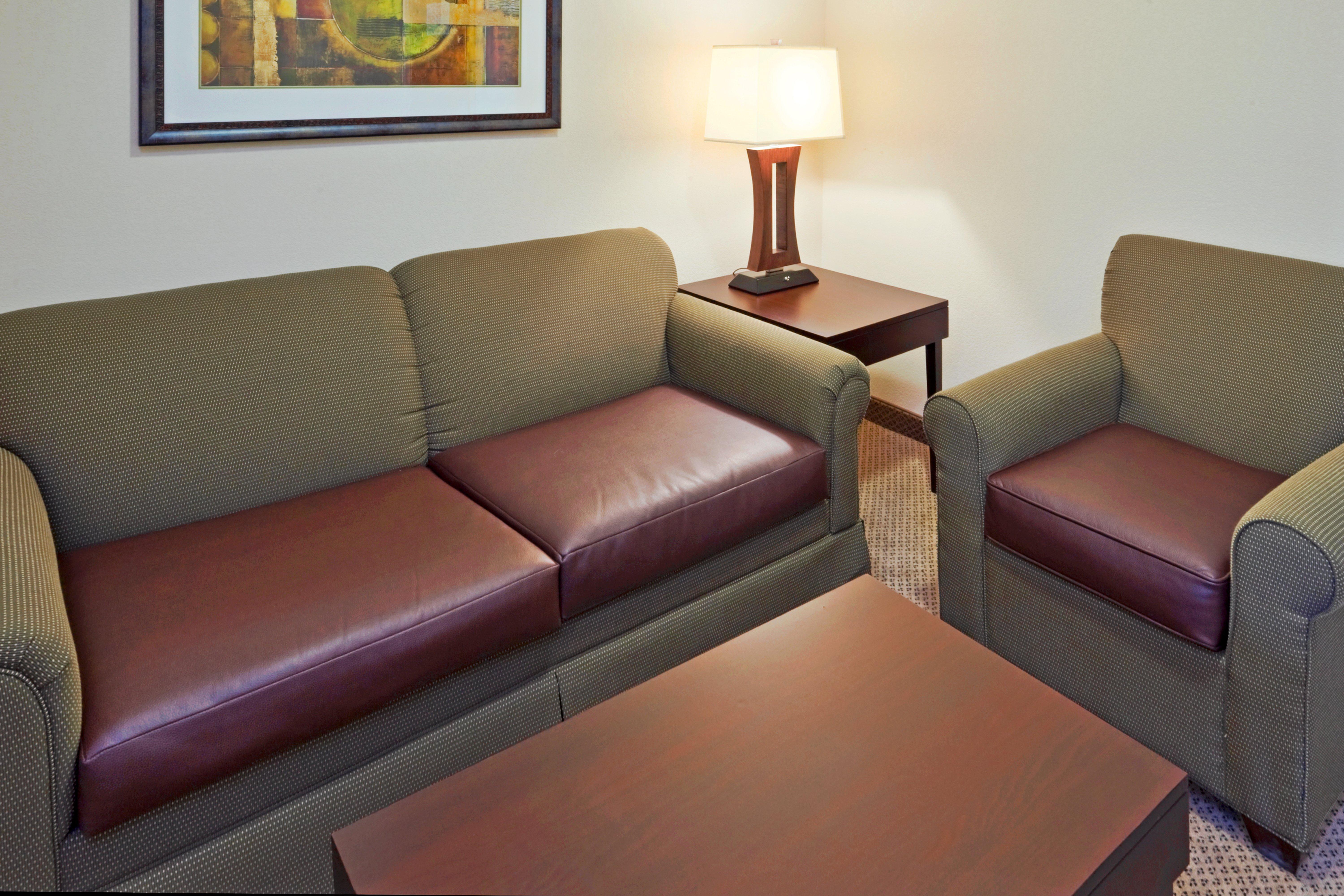 Holiday Inn Hotel & Suites Waco Northwest By Ihg Bellmead Exterior photo
