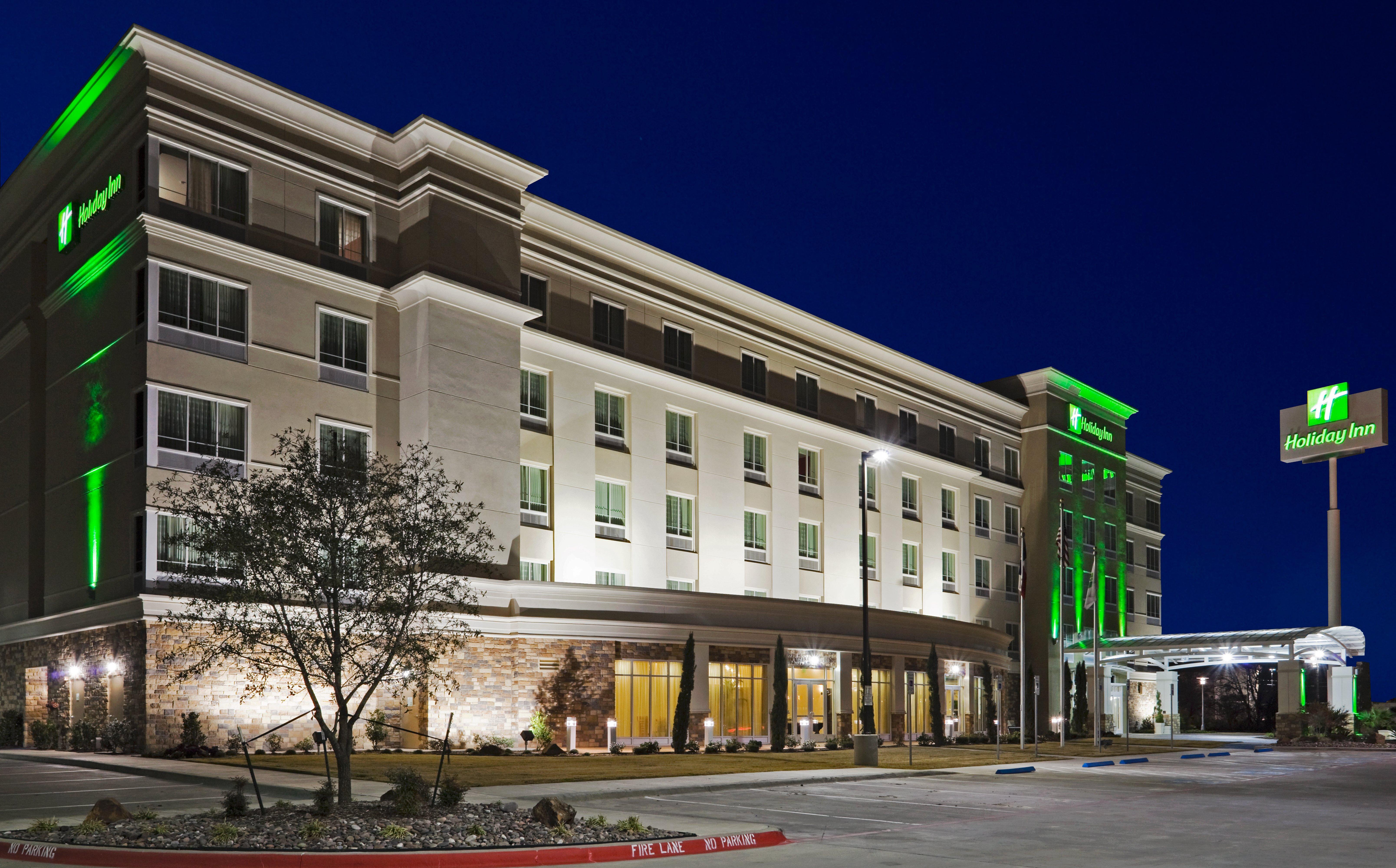 Holiday Inn Hotel & Suites Waco Northwest By Ihg Bellmead Exterior photo